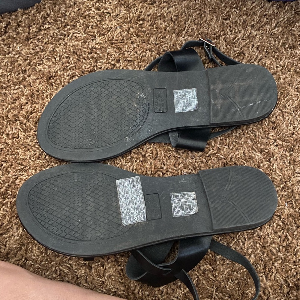 Sandals - Picture 2 of 2